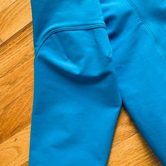 Women's Outdoor Research Jacket - Picture 3 of 4